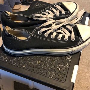 Black converse